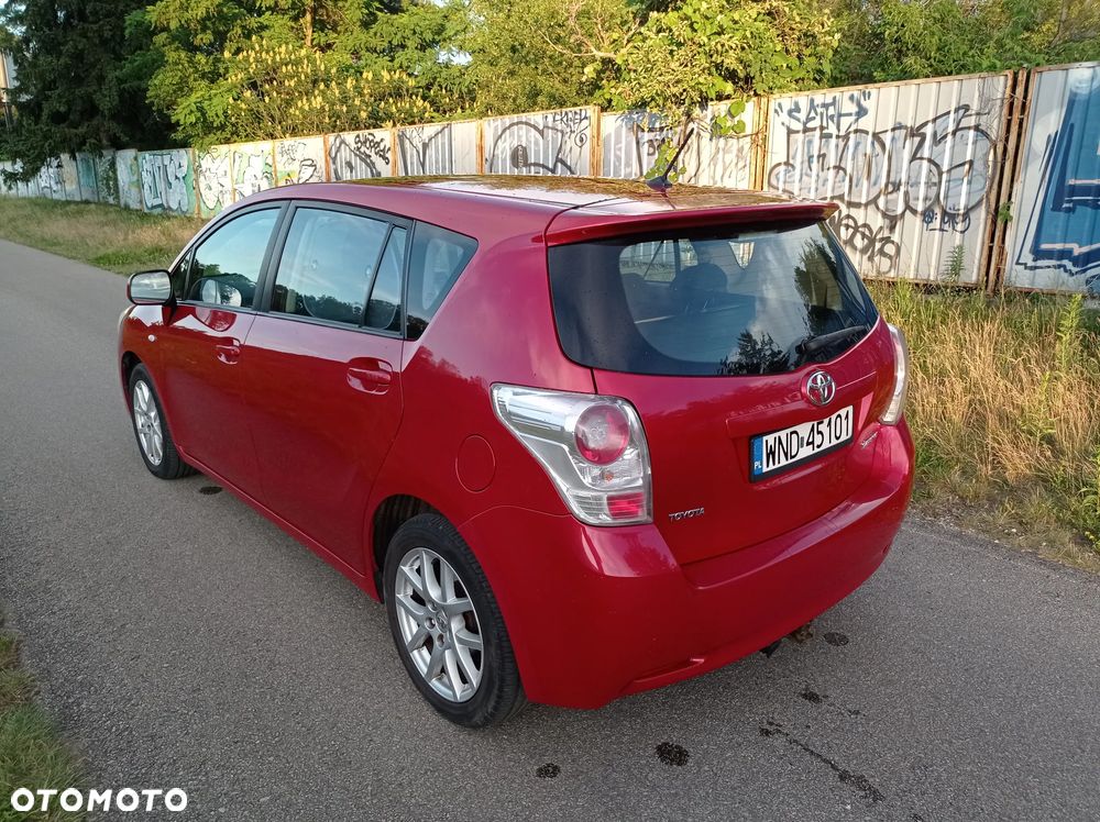Toyota Verso 2.0 D-4D Premium - 13