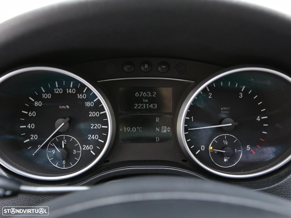 Mercedes-Benz ML 320 CDi - 20