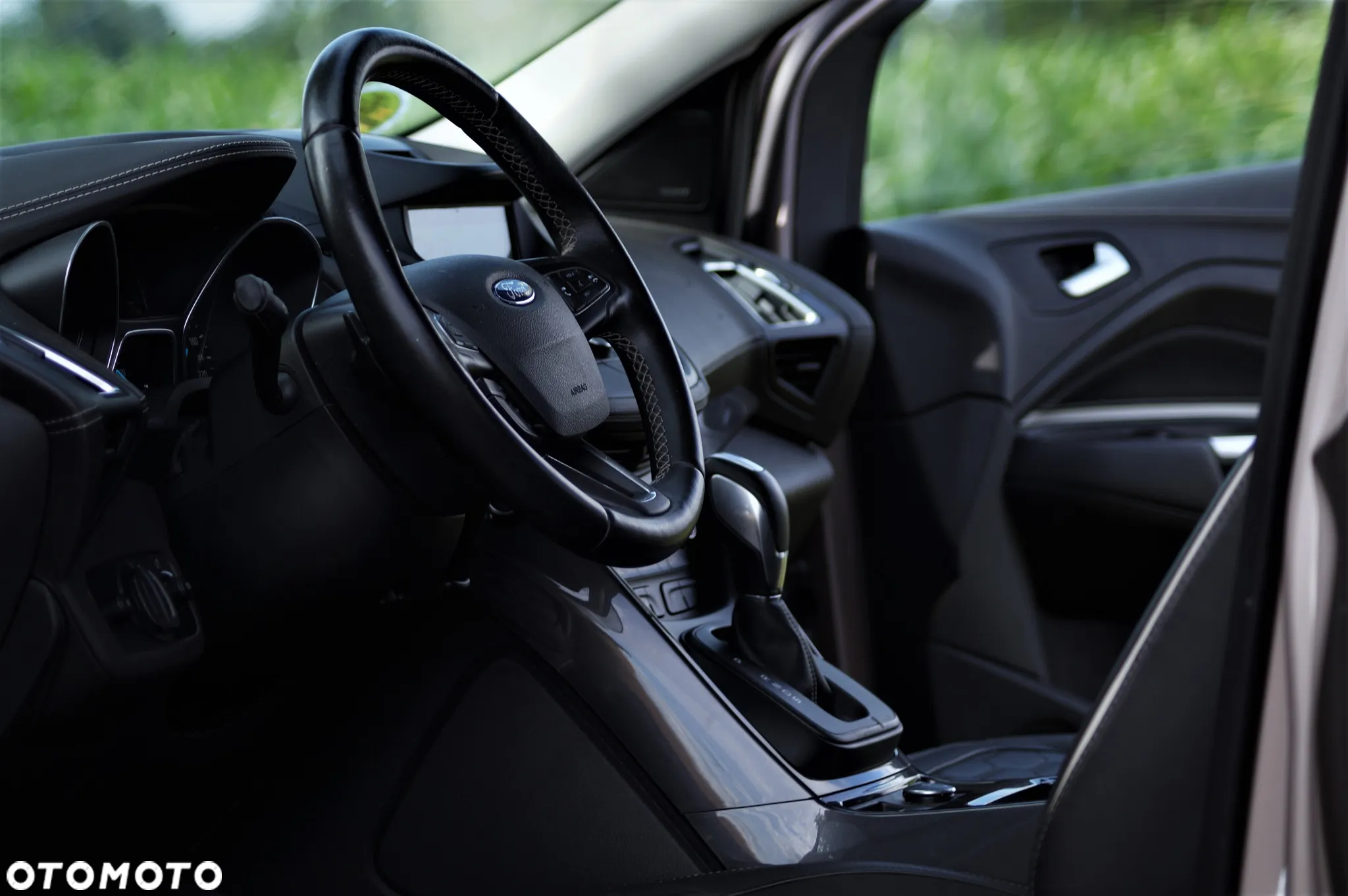 Ford Kuga - 31