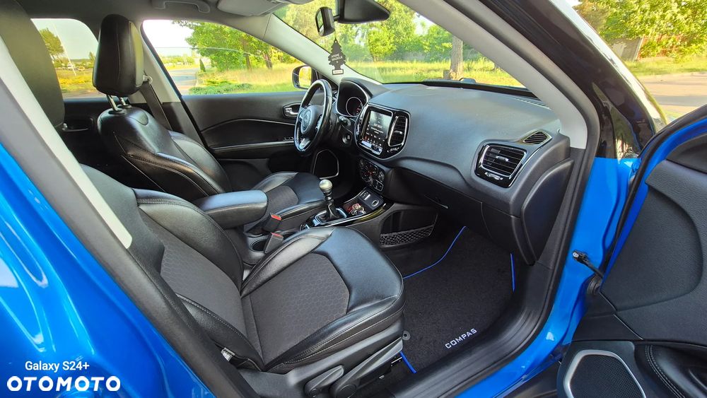 Jeep Compass 1.6 MJD Longitude FWD S&S - 16