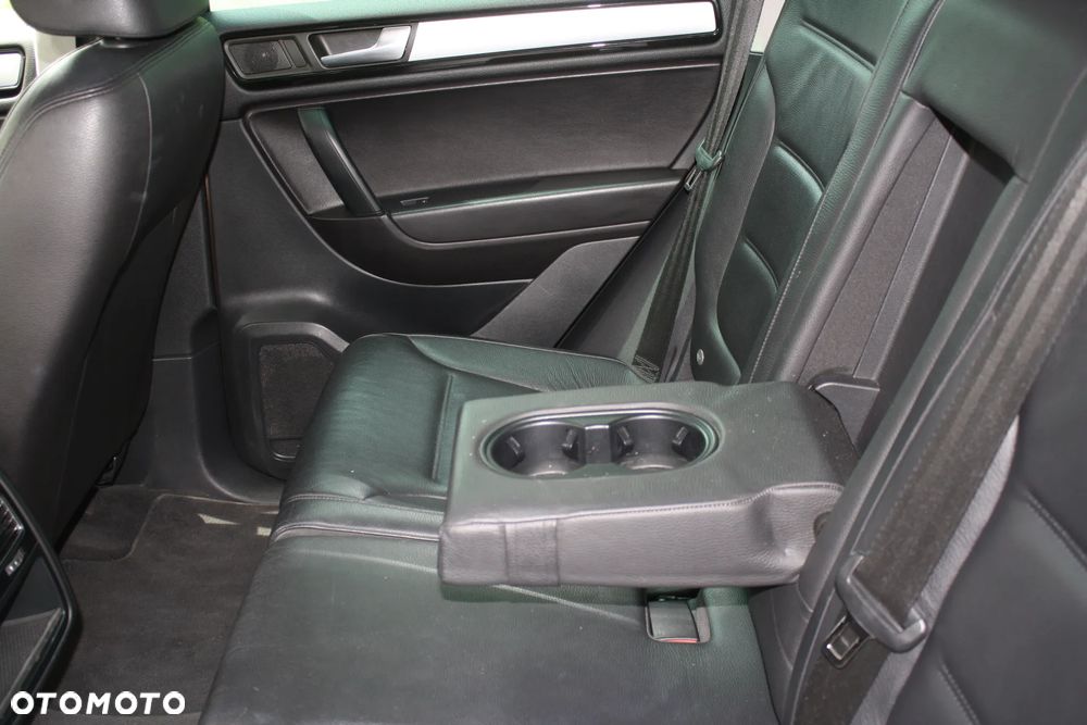Volkswagen Touareg 3.0 V6 TDI BMT Perfectline R-Style - 19