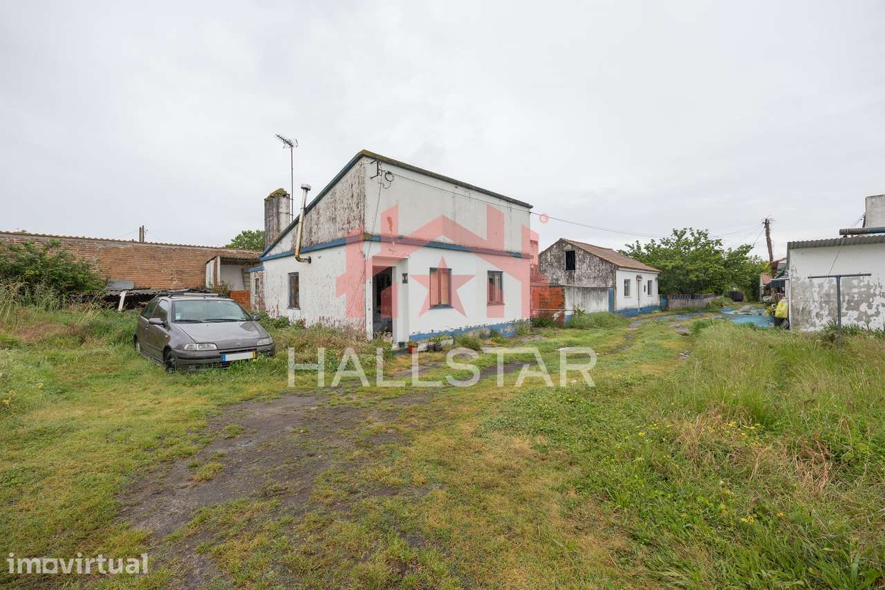 Moradia T2 / Rentabilidade / Centro da Cidade de Marinha Grande - Grande imagem: 2/19