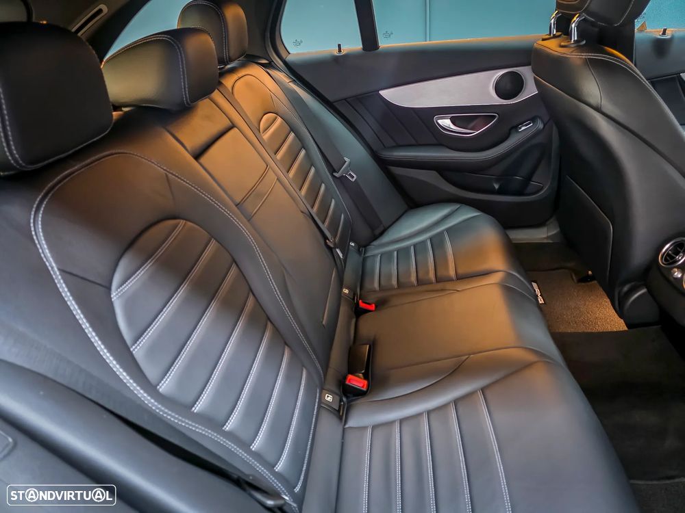 Mercedes-Benz C 220 d Station 9G-TRONIC AMG Line - 23