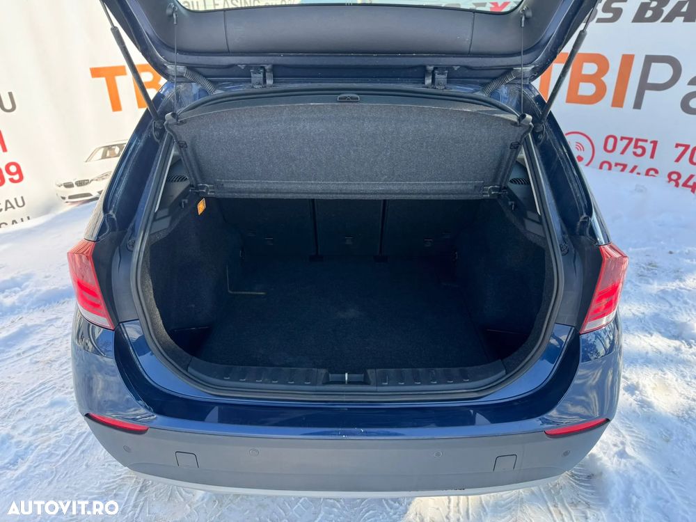 BMW X1 xDrive18d Sport Line - 30