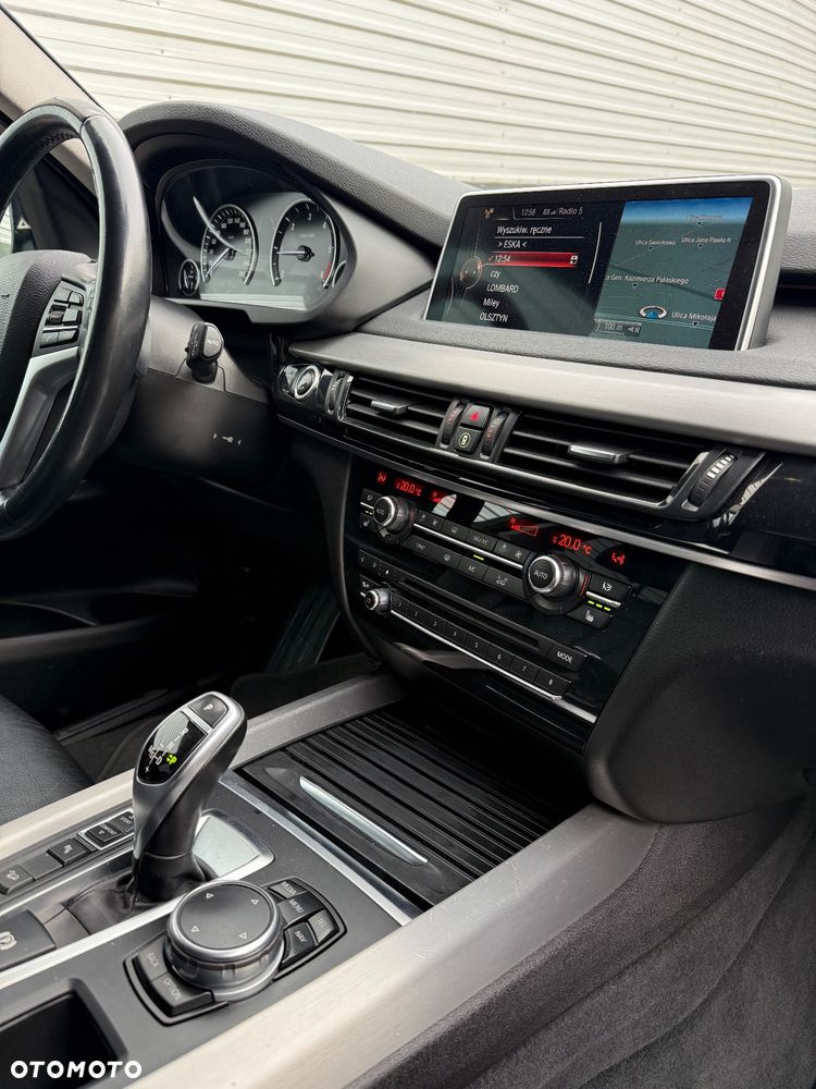 BMW X5 xDrive25d Sport-Aut - 27