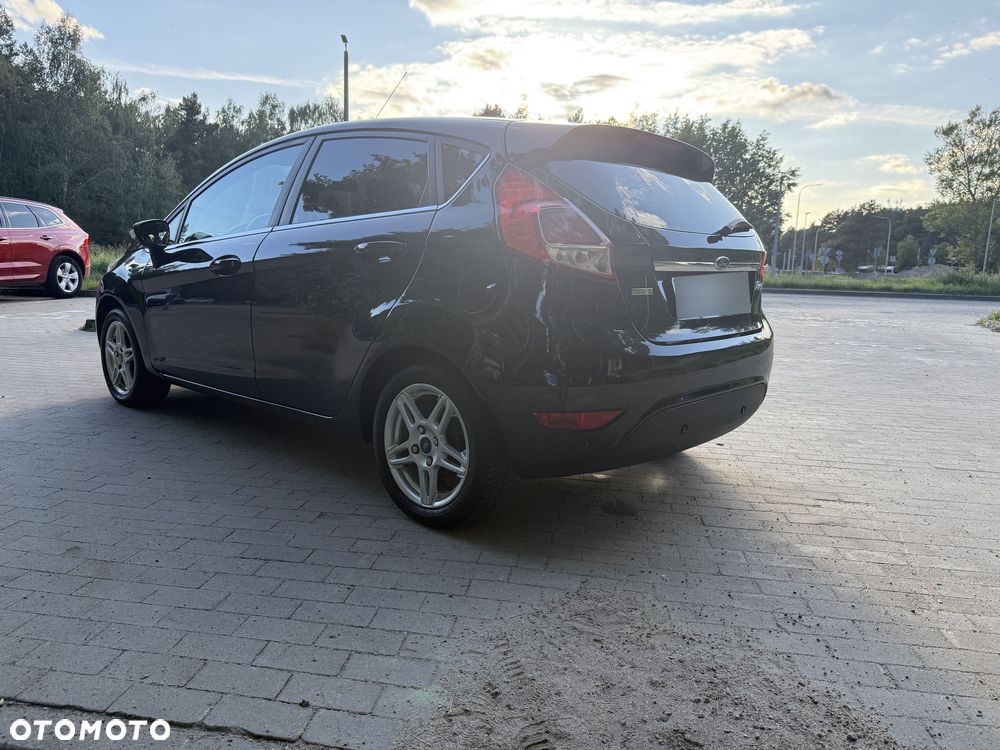 Ford Fiesta 1.0 EcoBoost Titanium - 5