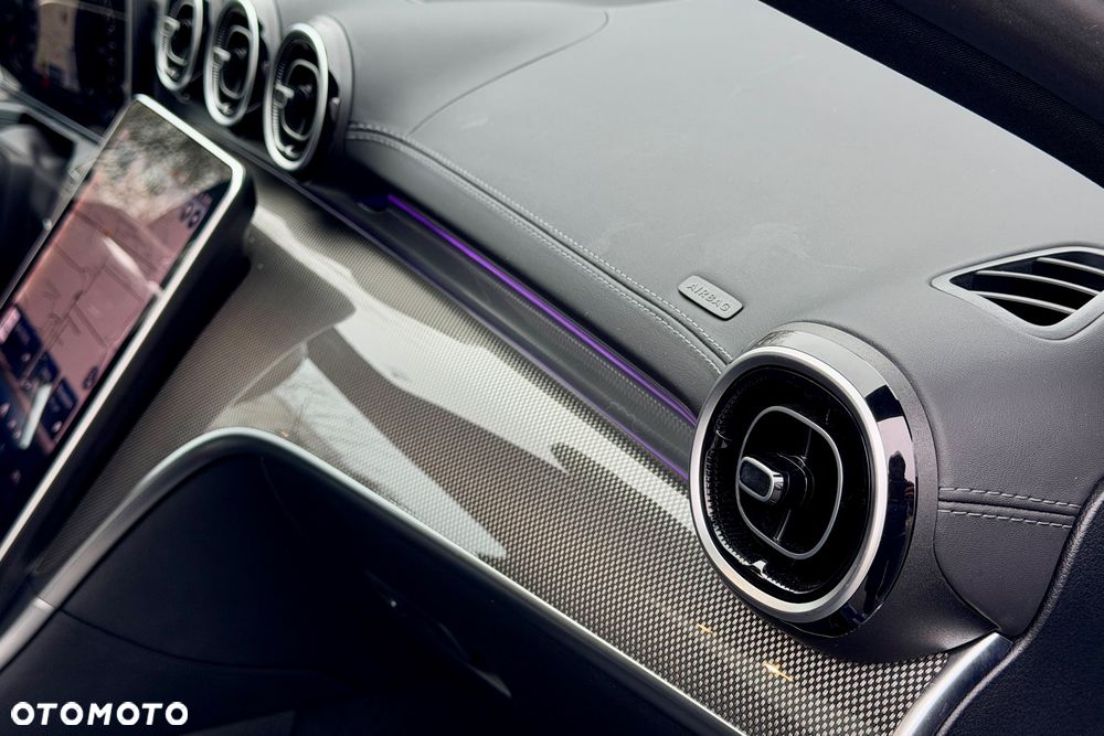 Mercedes-Benz Klasa C 400 e PHEV 4-Matic AMG - 30