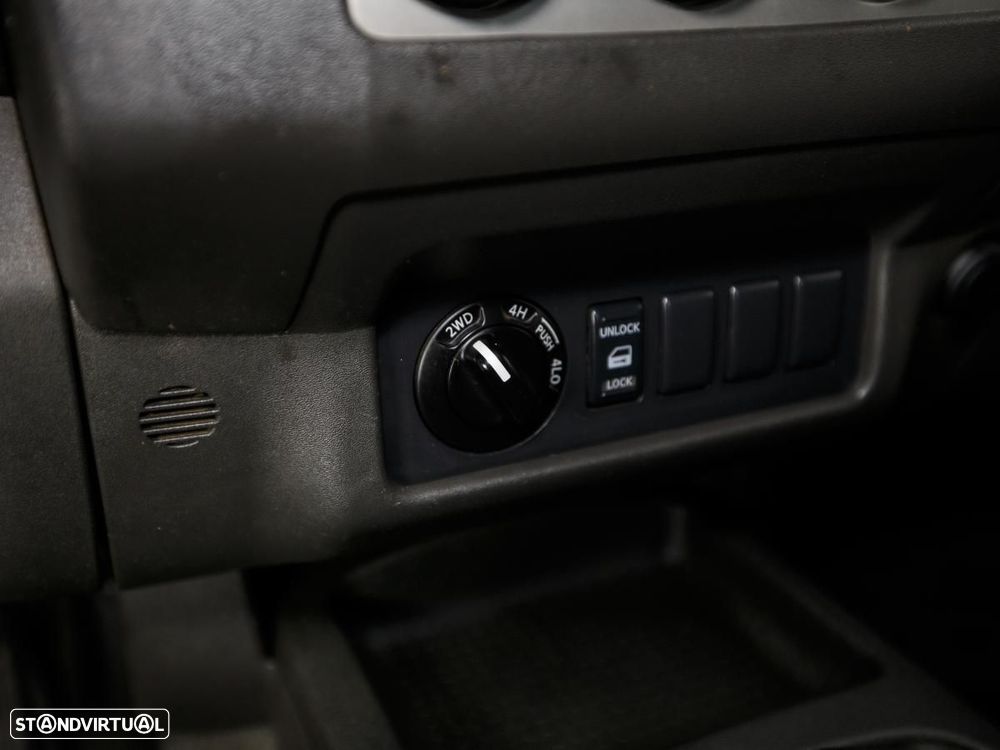 Nissan Navara - 11