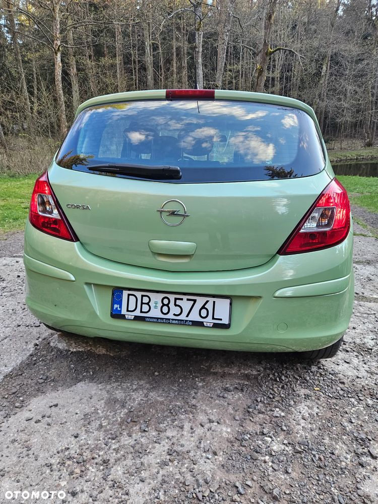 Opel Corsa 1.2 16V - 4