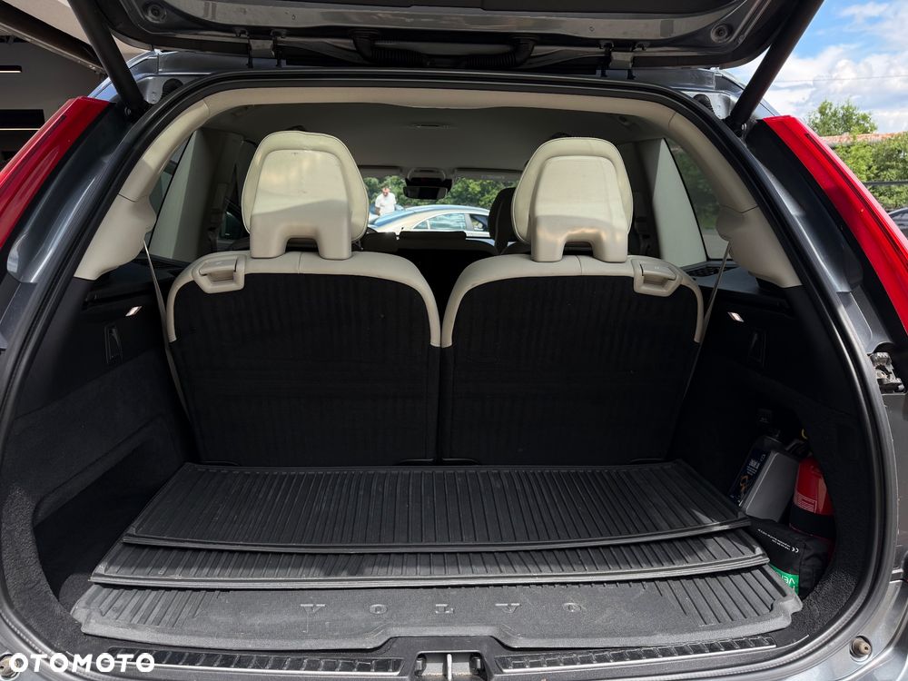 Volvo XC 90 D5 AWD Inscription 7os - 30