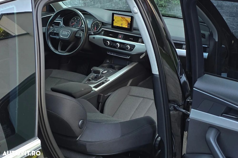 Audi A4 Avant 2.0 TDI S tronic - 29