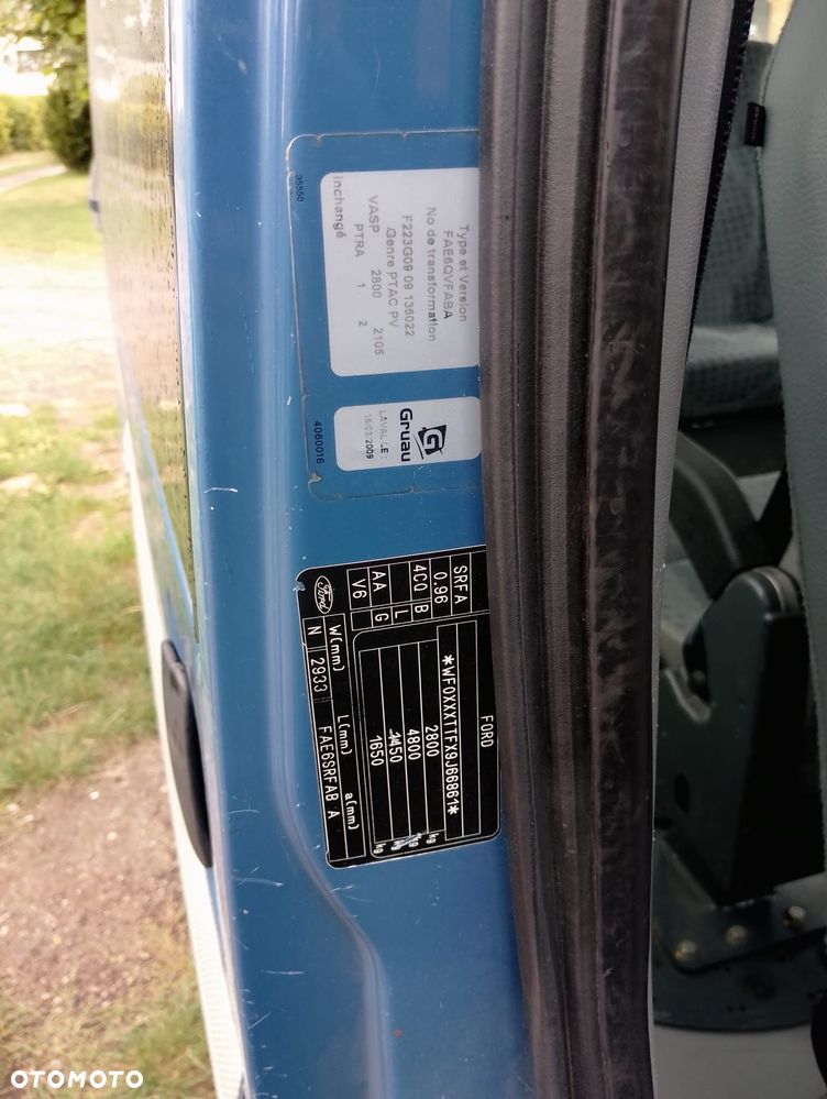 Ford Transit - 29