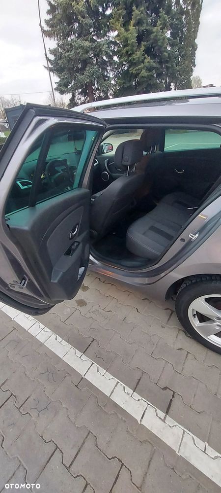 Renault Megane 1.5 dCi Exception EDC - 6