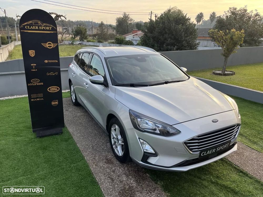 Ford Focus SW 1.5 EcoBlue S&S Aut. TITANIUM - 4