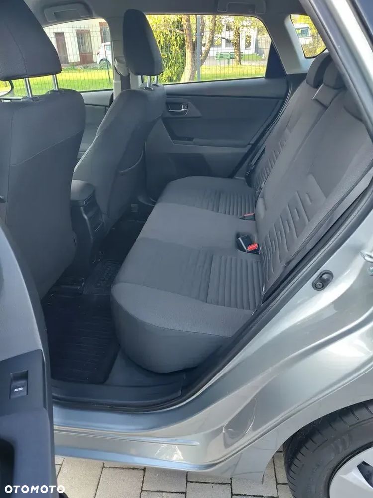 Toyota Auris 1.6 Premium - 14