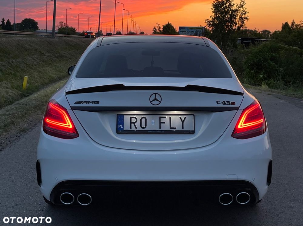 Mercedes-Benz Klasa C 43 AMG 4MATIC - 2