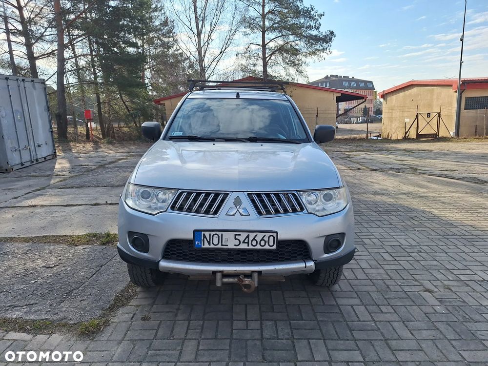 Mitsubishi L200 - 9