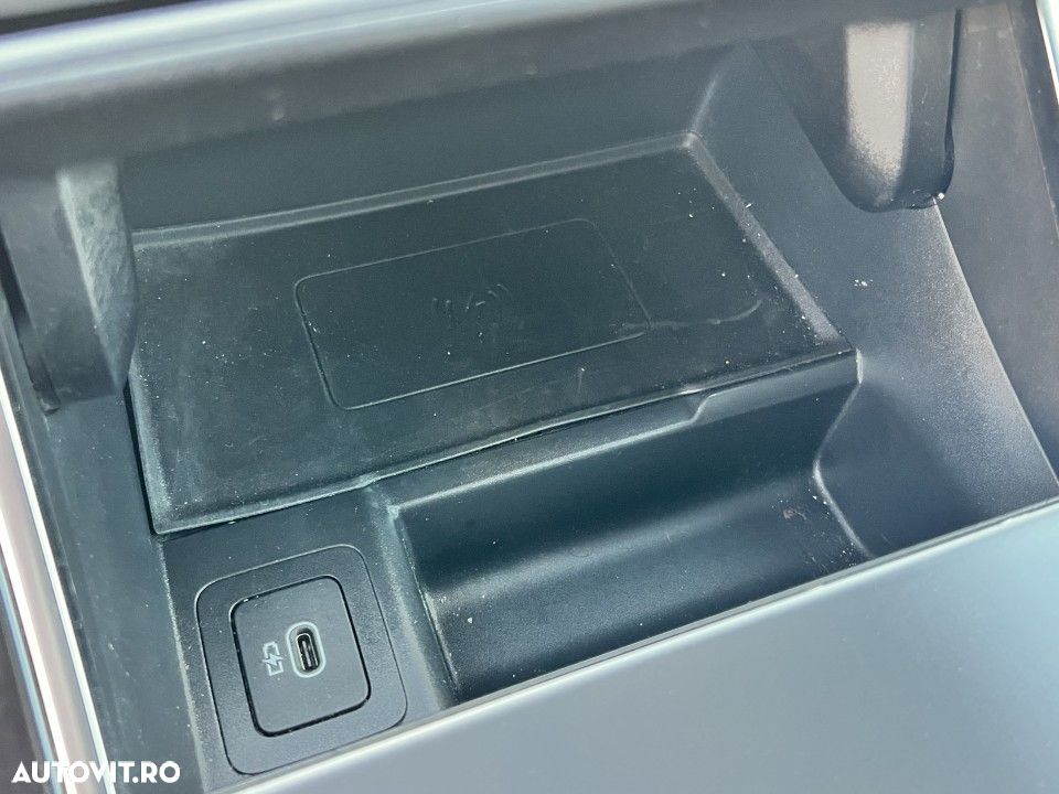 Land Rover Range Rover Velar - 26