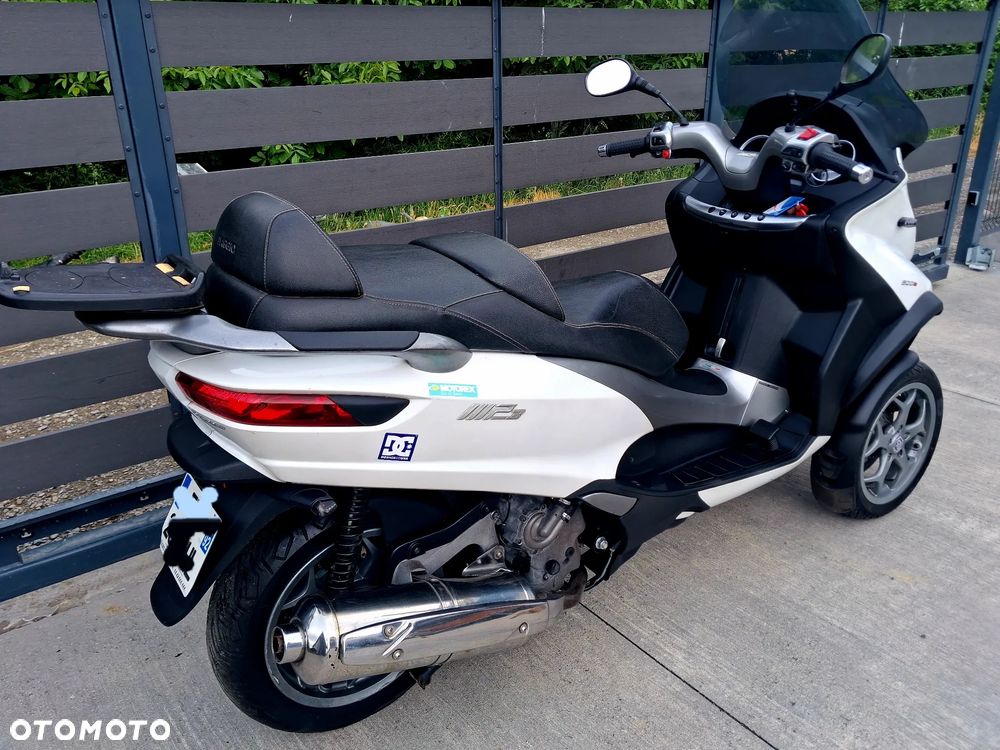 Piaggio MP-3 - 6