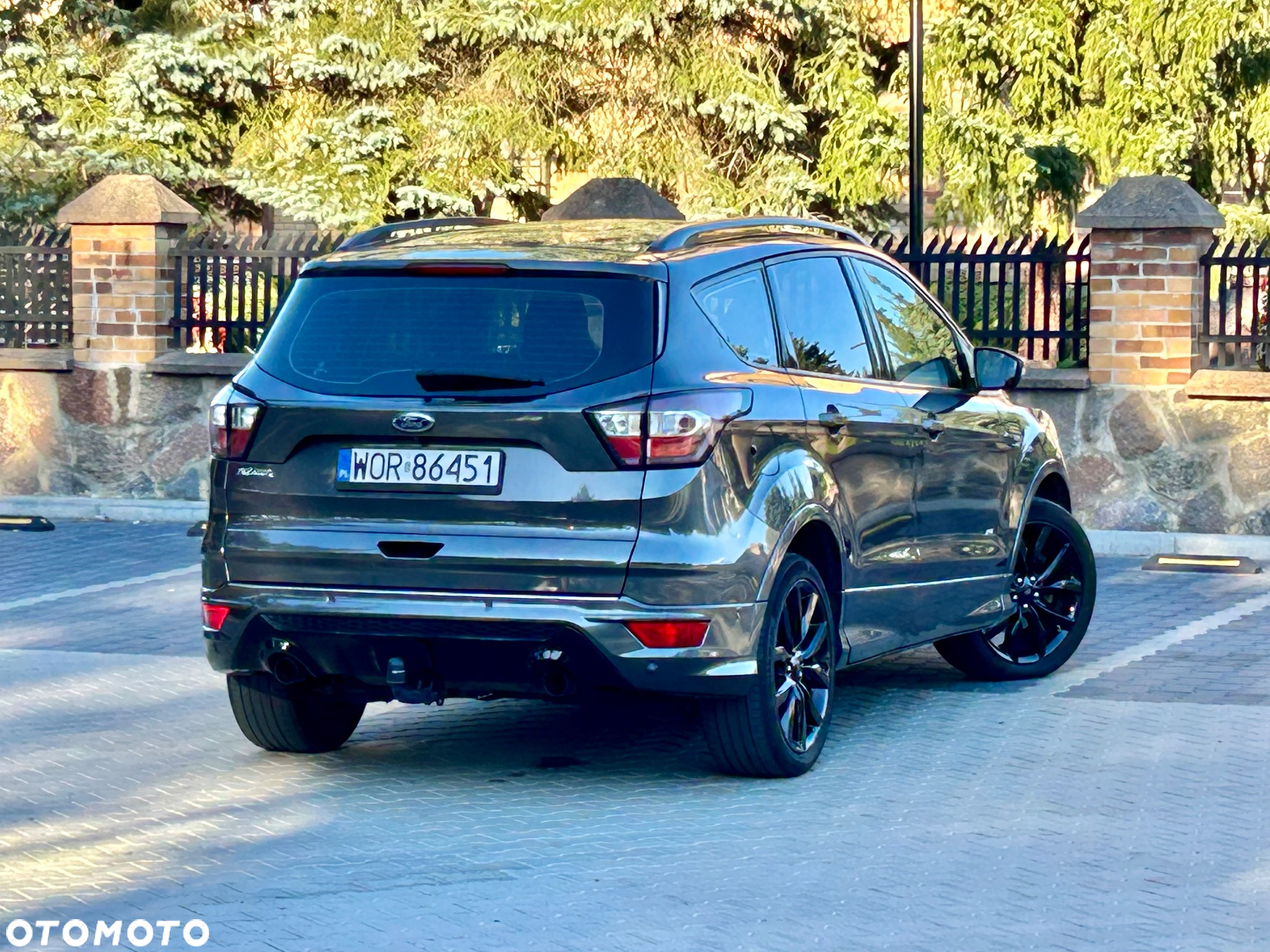 Ford Kuga 2.0 TDCi 4x4 ST-Line - 31