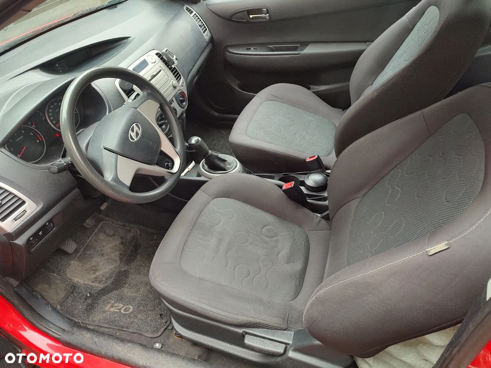 Hyundai i20 1.4 CRDi Comfort - 6