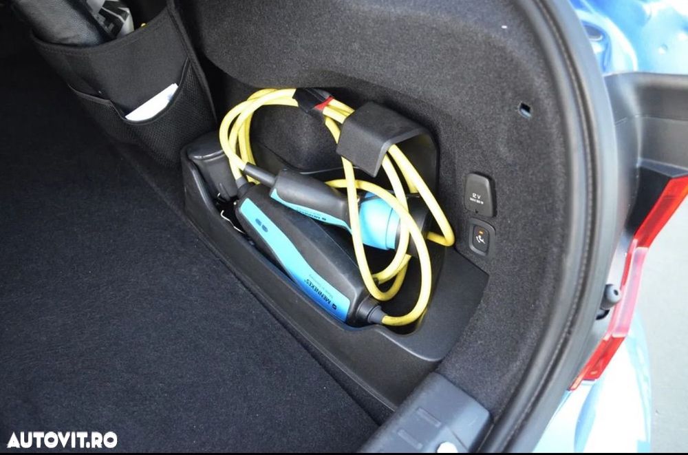 Volvo S90 T8 Recharge AWD Geartronic RDesign - 20