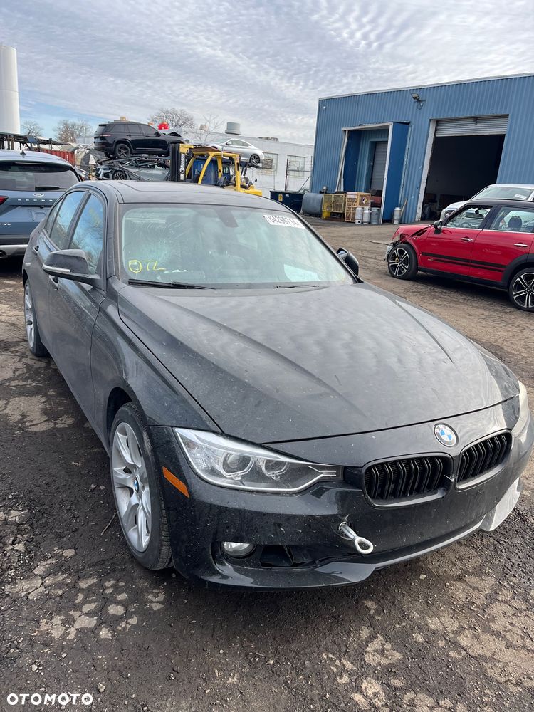 BMW Seria 3 335i xDrive - 8