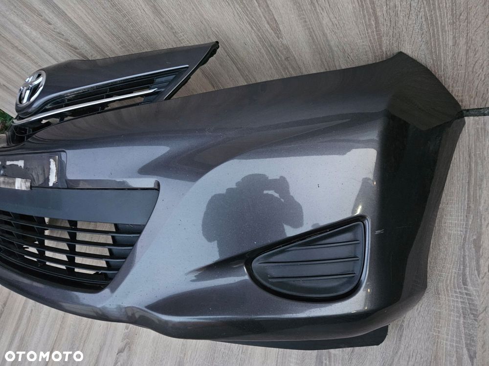 toyota yaris iii 12-14 zderzak przód 1g3 - 5