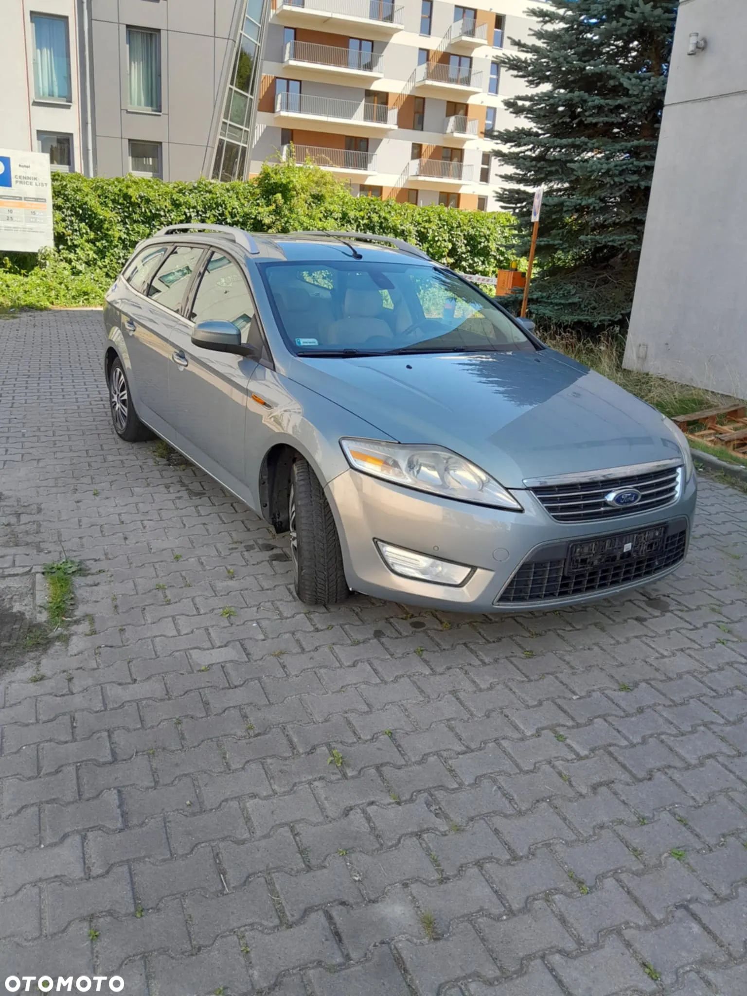 Ford Mondeo 2.0 TDCi Ghia - 1