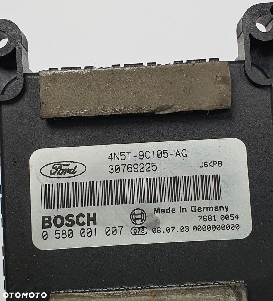 STEROWNIK POMPY PALIWA VOLVO C70 II 30769225 4N5T-9C105-AG - 4