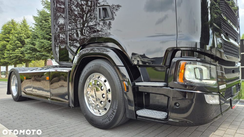 Scania SCANIA///S500///2022///LOW DECK///MEGA///RETARDER/// NOWE OPONY///FULL LED///ALUFELGI///ZABUDOWY MIĘDZYOSIOWE///KLIMATYZACJA POSTOJOWA///WAGA///STAN BARDZO DOBRY - 16