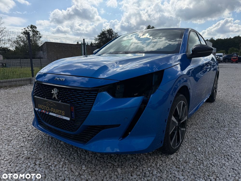 Peugeot 208 - 4
