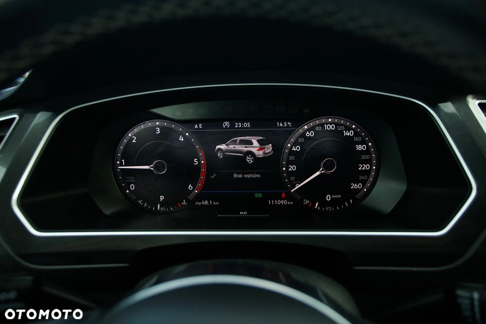 Volkswagen Tiguan 2.0 TDI SCR 4MotION DSG R-Line - 4