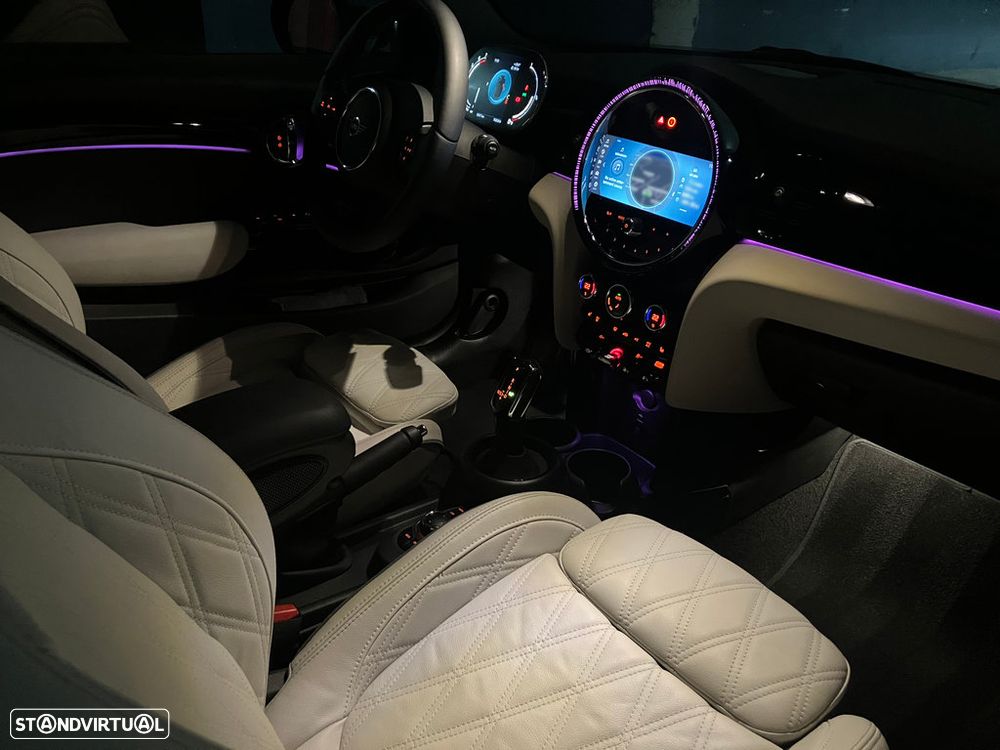 MINI Cabrio Cooper S Premium Extra Classic Auto - 19