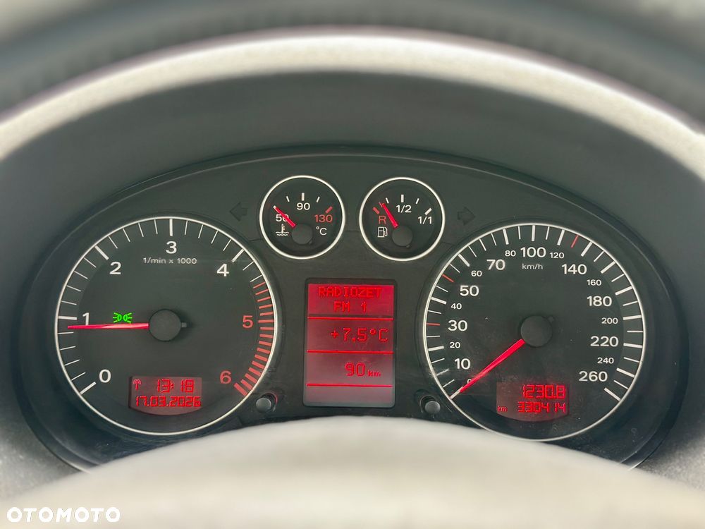 Audi A3 3-drzwiowe 2.0 TDI DPF Ambition - 11