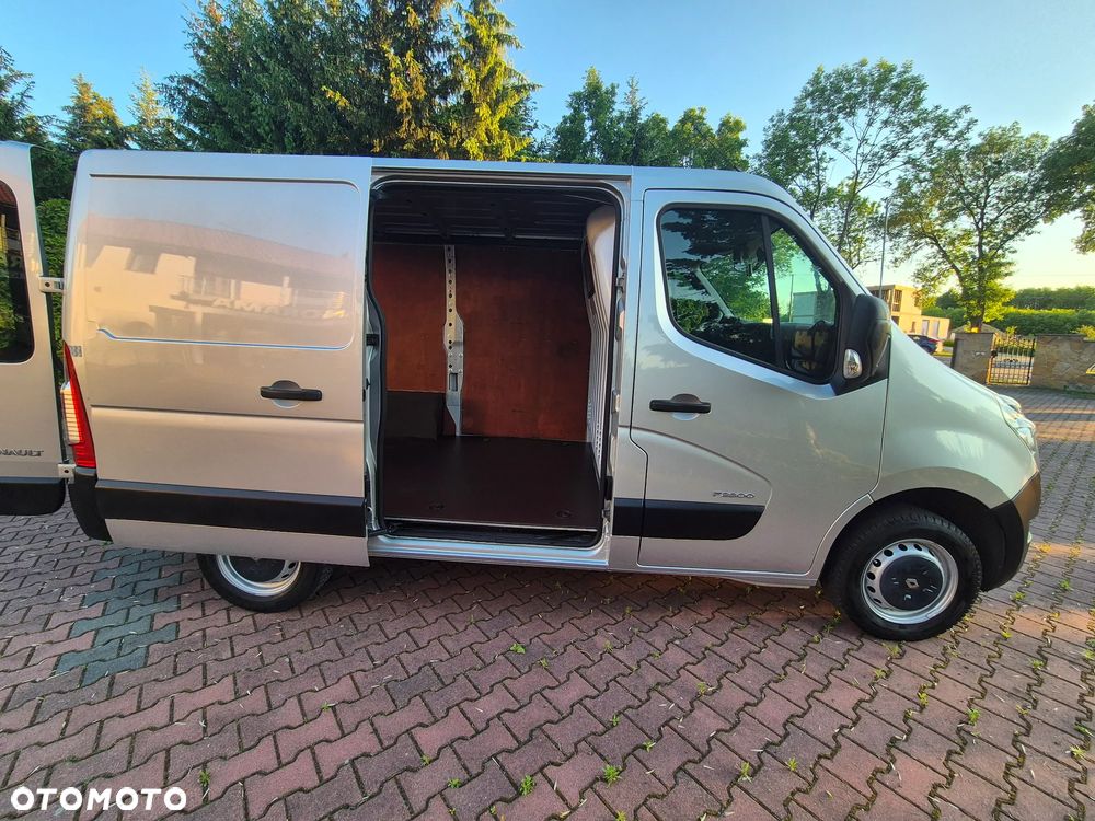 Renault Master - 15