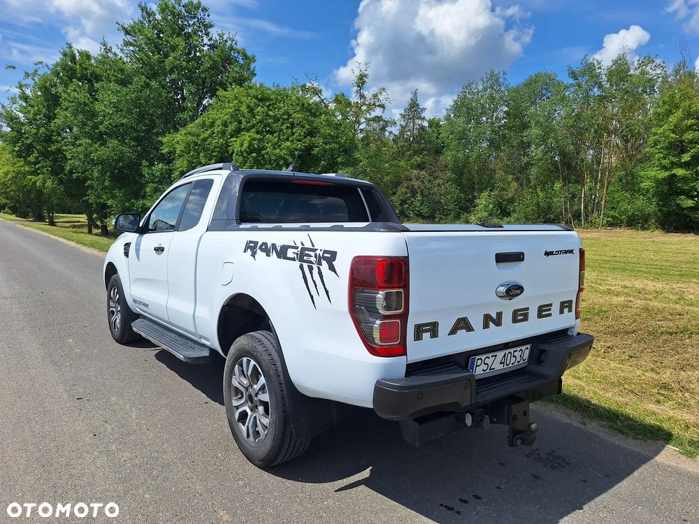 Ford Ranger 2.0 EcoBlue 4x4 DC Wildtrak - 4