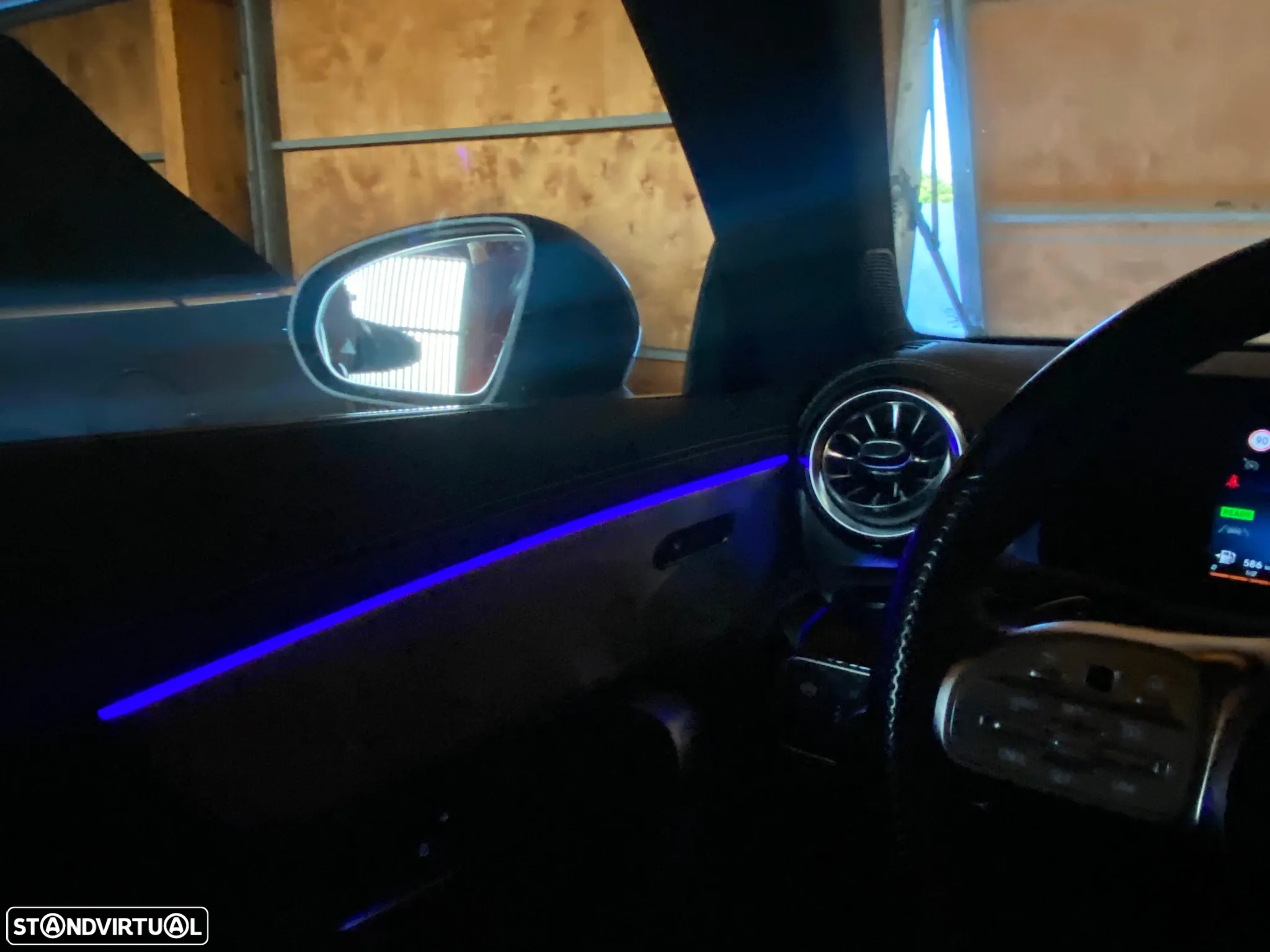 Mercedes-Benz CLA 250 e Shooting Brake AMG Line - 11