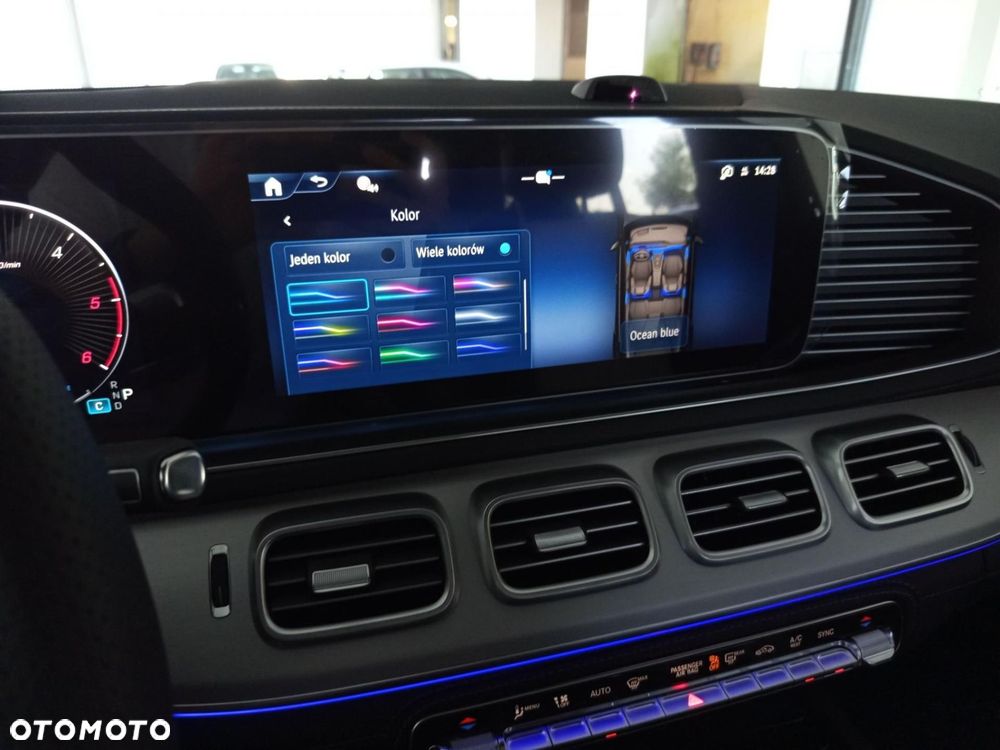 Mercedes-Benz GLE - 22