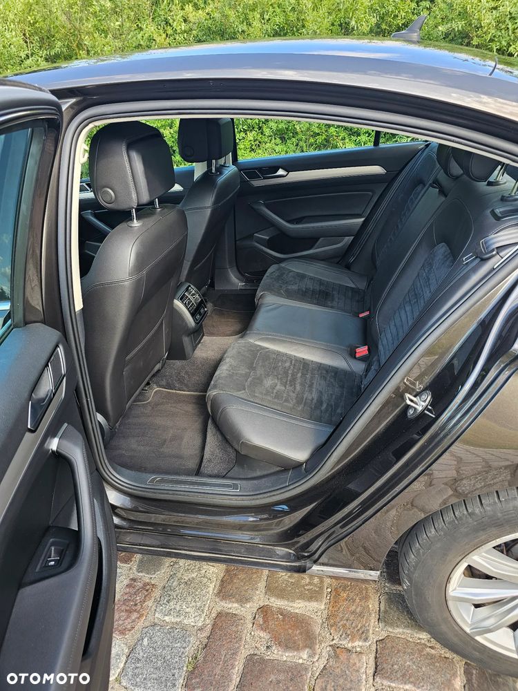 Volkswagen Passat 2.0 TDI BMT Highline DSG7 - 10