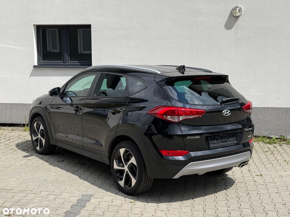 Hyundai Tucson - 4