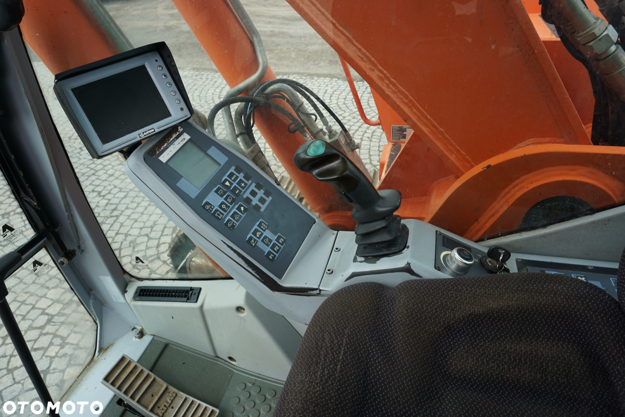 Atlas Terex TC 225LC - 14