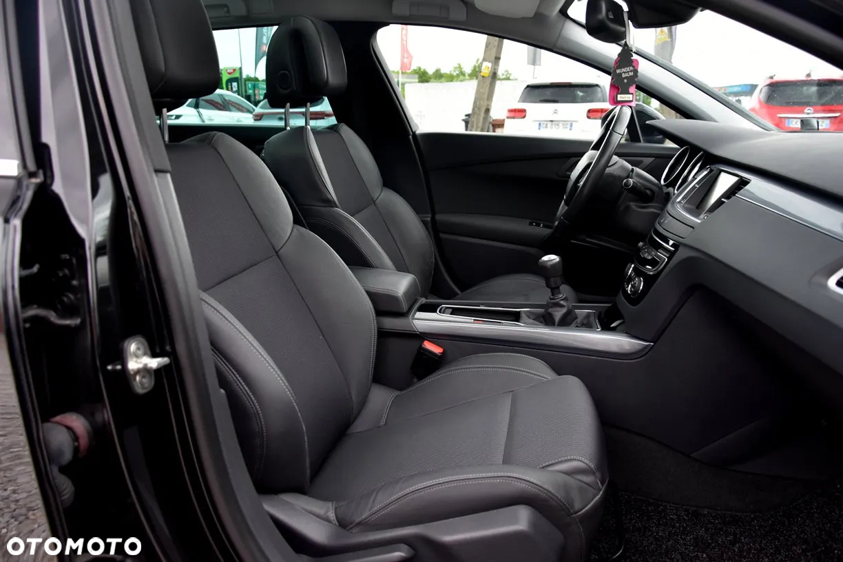 Peugeot 508 SW BlueHDi 150 Stop&Start Allure - 25