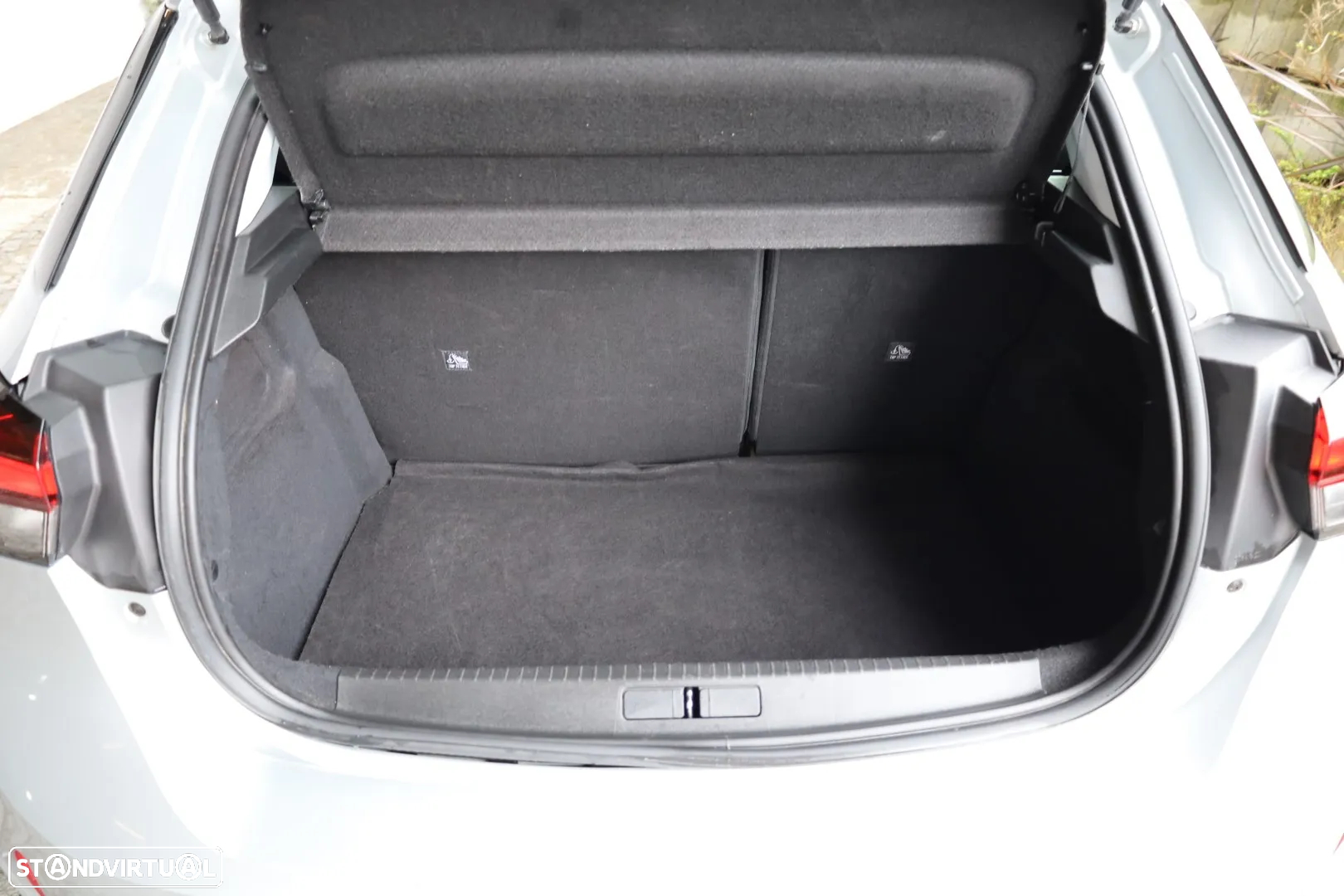 Opel Corsa 1.2 T Elegance - 12