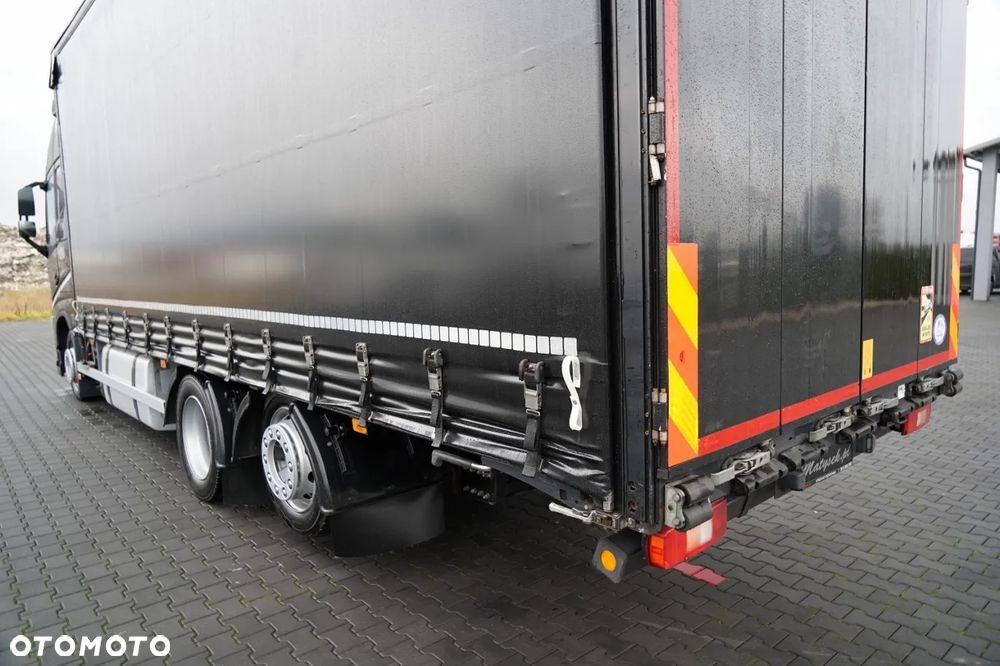 Volvo FH 460 / 6x2 / FIRANKA- 7,7 m / DACH PODNOSZONY / I-SAVE / KLIMA POSTOJOWA / OŚ PODNOSZONA SKRĘTNA / - 12