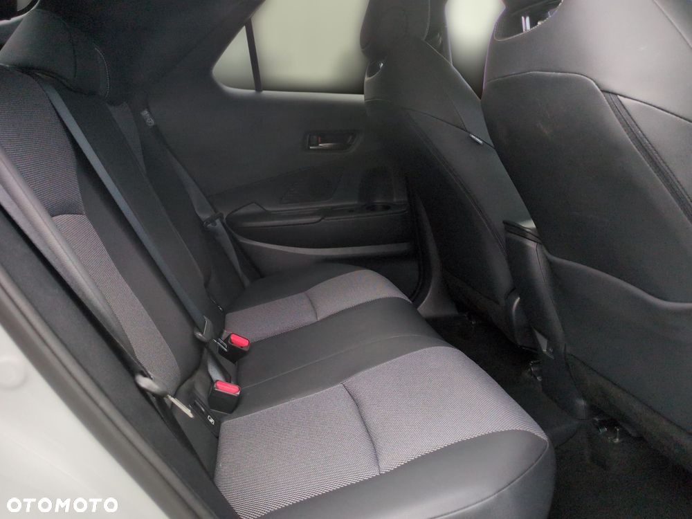 Toyota C-HR - 10