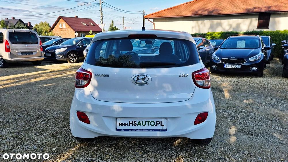 Hyundai i10 1.0 BlueDrive Premium - 14