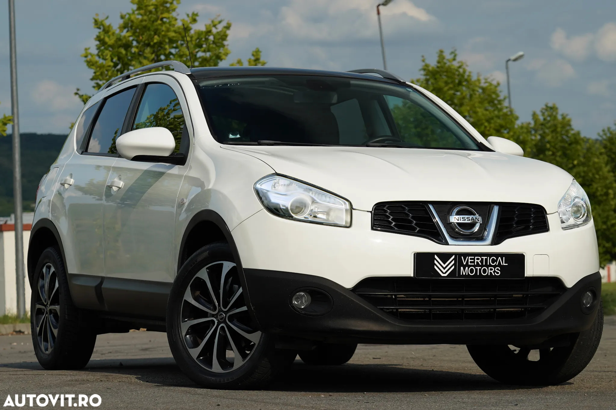 Nissan Qashqai 1.6 DCI 4 x 4 DPF Start/Stop 360 - 2