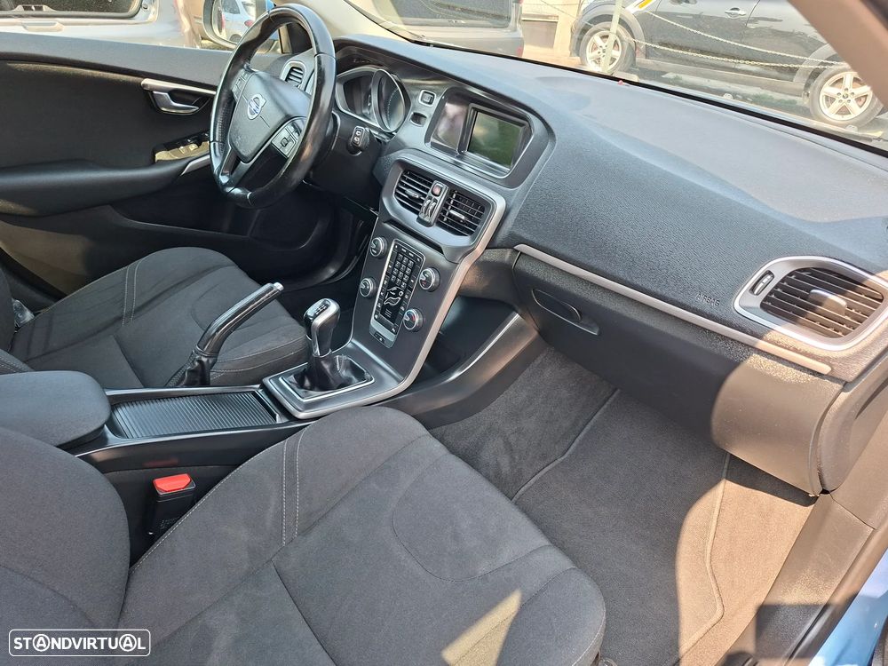 Volvo V40 1.6 D2 Kinetic Eco - 11
