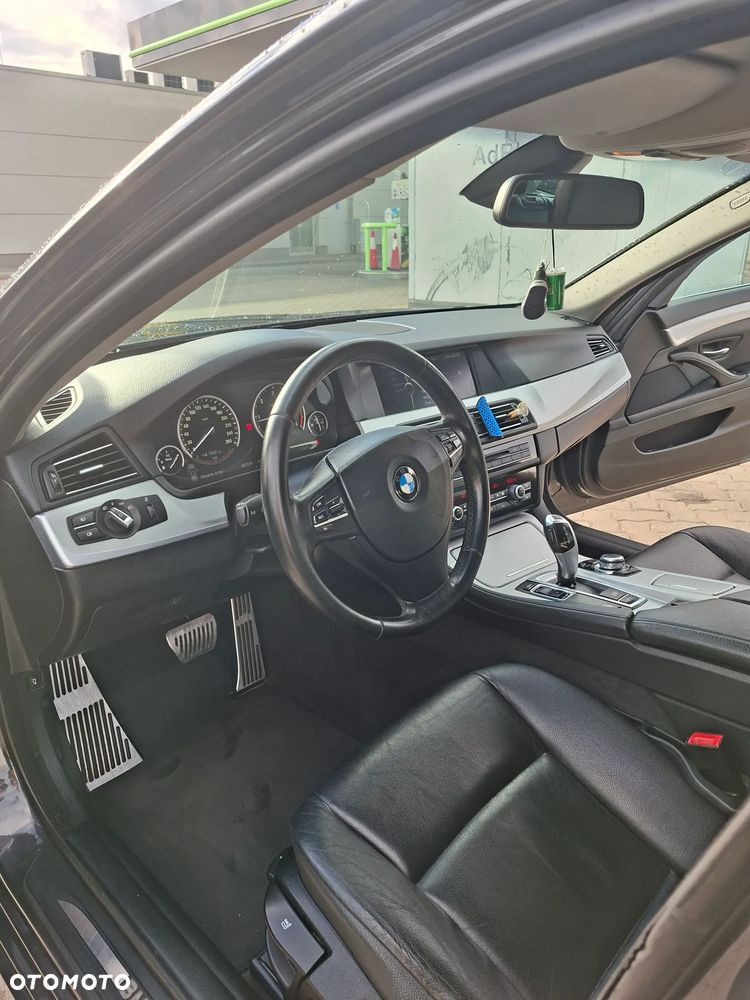 BMW Seria 5 520d - 12